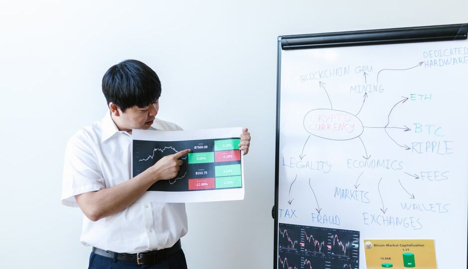 Blockchain in Education: Revolutionizing Learning Environments by 2026